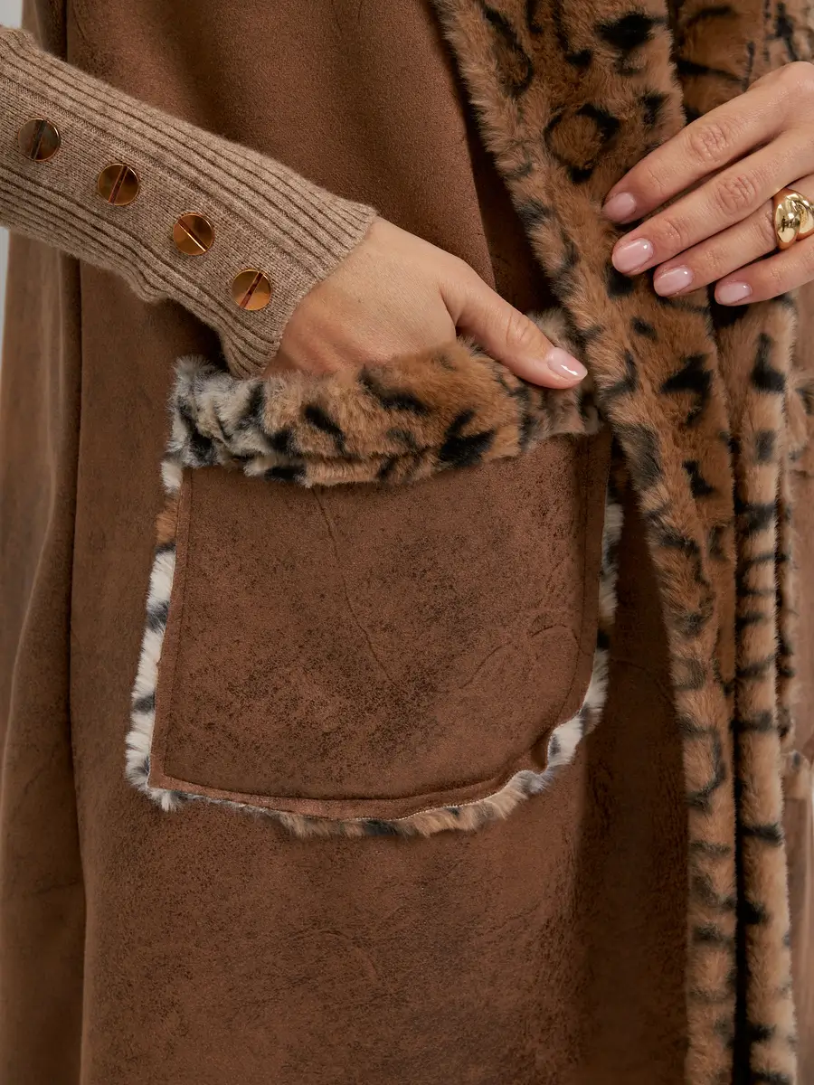 Удлиненный жилет Леопард коричневый авторская одежда