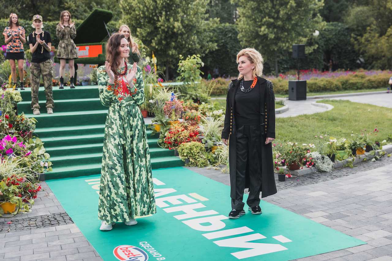 AG Зеленый Подиум 1