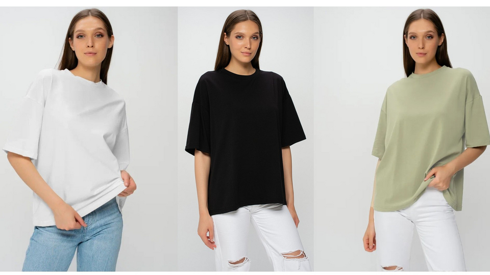 Женская футболка AG